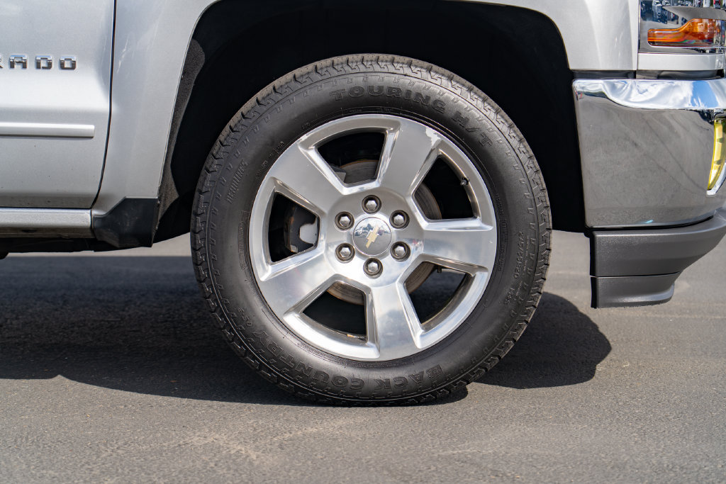 Used 2016 Chevrolet Silverado 1500 LT w/ All Star Edition RWD image 7