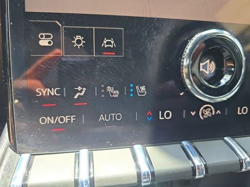 New 2026 GMC Terrain Elevation w/ Elevation Premium Package FWD image 21