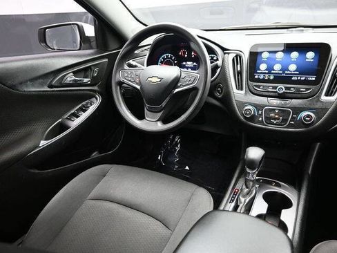 Used 2024 Chevrolet Malibu LS image 12