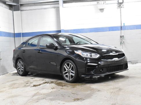 Used 2019 Kia Forte S image 26