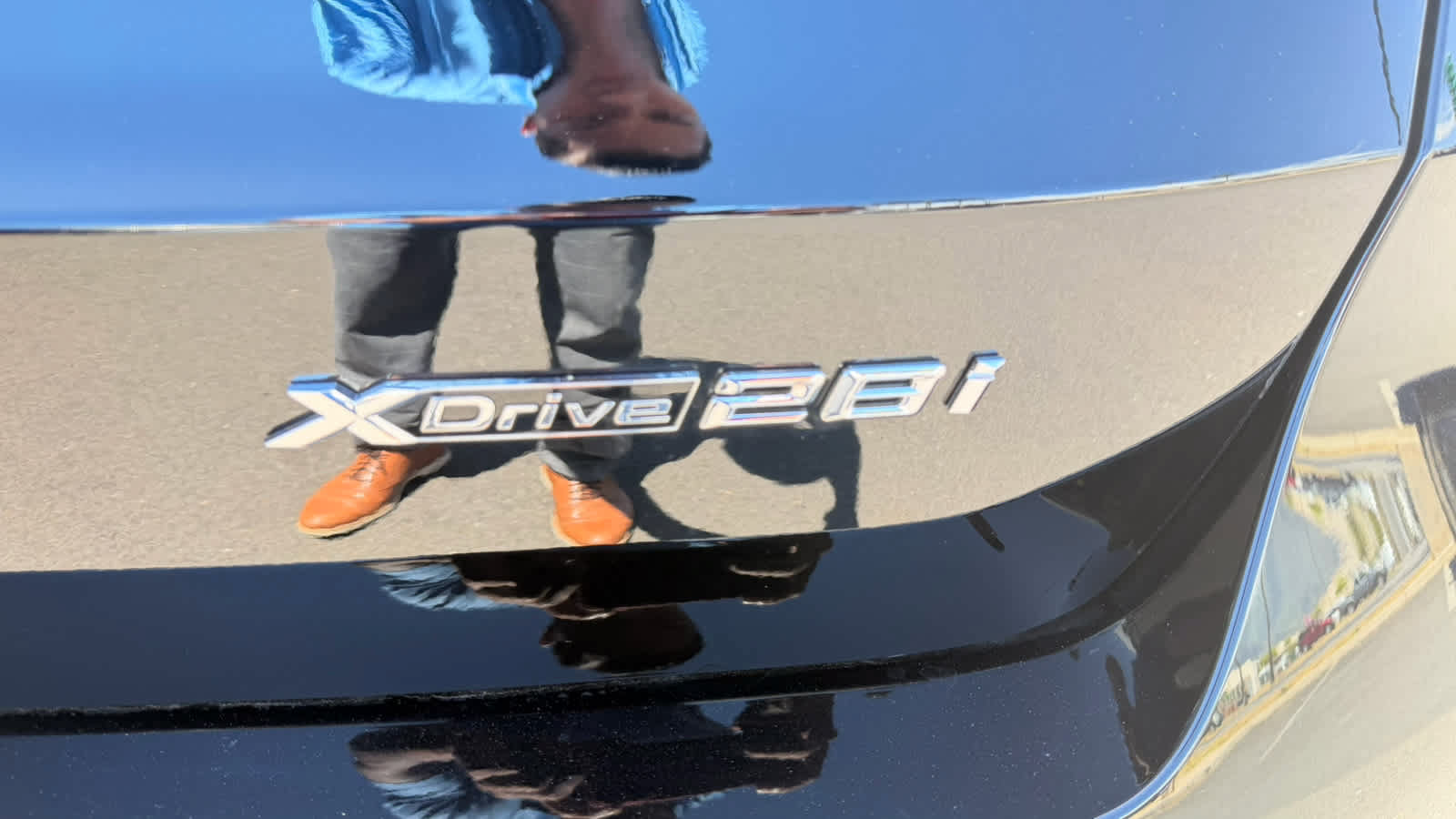 Used 2025 BMW X1 xDrive28i w/ Convenience Package AWD/4WD image 9