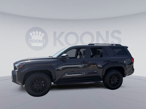 New 2026 Toyota 4Runner TRD Off-Road Premium AWD/4WD image 2