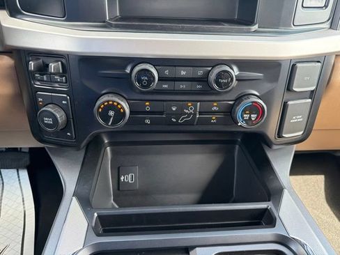 Used 2024 Ford F250 XLT AWD/4WD image 33