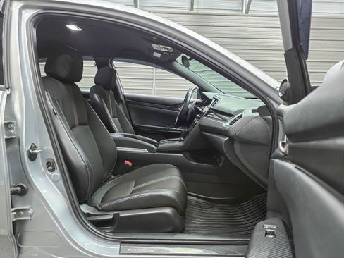 Used 2021 Honda Civic Sport image 14