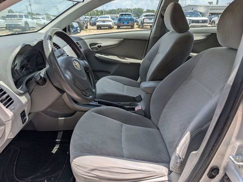 Used 2009 Toyota Corolla FWD image 15