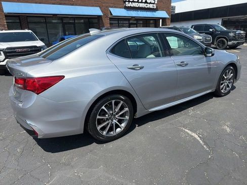 Used 2018 Acura TLX V6 w/ Technology Package FWD image 6