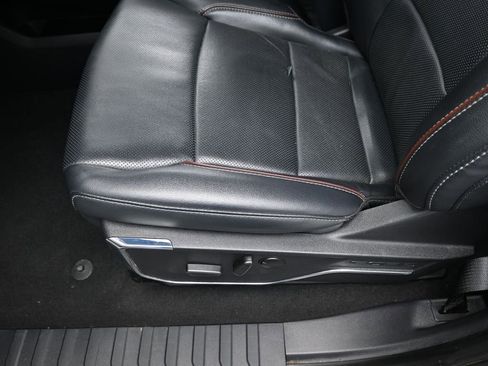 Used 2023 Ford F350 Lariat w/ Lariat Ultimate Package image 10