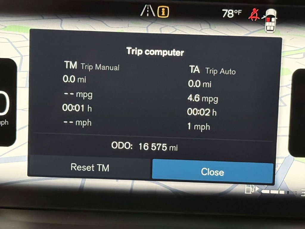 Used 2025 Volvo XC90 B6 Plus AWD/4WD image 5