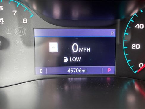 Used 2022 Chevrolet Colorado ZR2 w/ LPO, Door Decal Package image 18