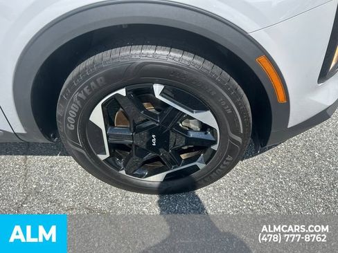 Used 2026 Kia Sportage S AWD/4WD image 14