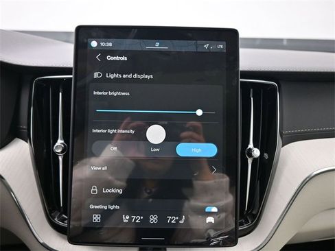 New 2026 Volvo XC60 B5 Ultra w/ Protection Package Premier image 16