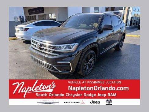 Used 2021 Volkswagen Atlas Cross Sport SE image 1