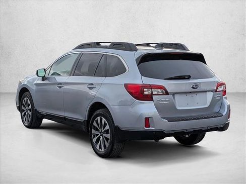 Used 2017 Subaru Outback 2.5i Limited image 8