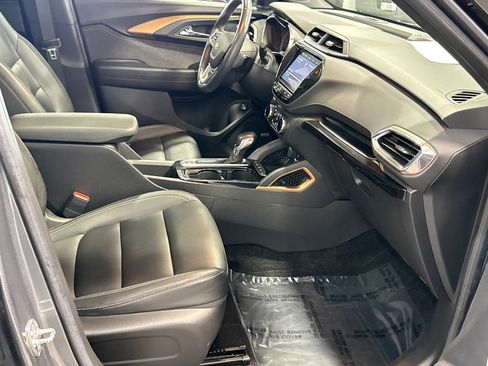 Used 2022 Chevrolet TrailBlazer ACTIV w/ Sun and Liftgate Package image 15