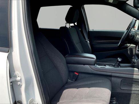 Used 2025 Dodge Durango GT AWD/4WD image 28