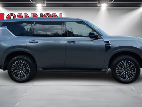 Used 2025 Nissan Armada SL w/ Captain's Chari Seat Package AWD/4WD image 4