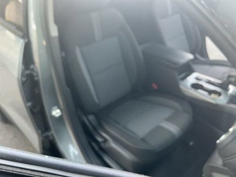Used 2025 Chevrolet Blazer LT AWD/4WD image 24