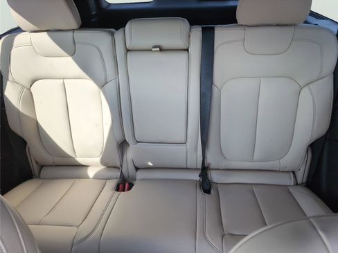 New 2025 Jeep Grand Cherokee Limited w/ Trailer Tow Package image 30