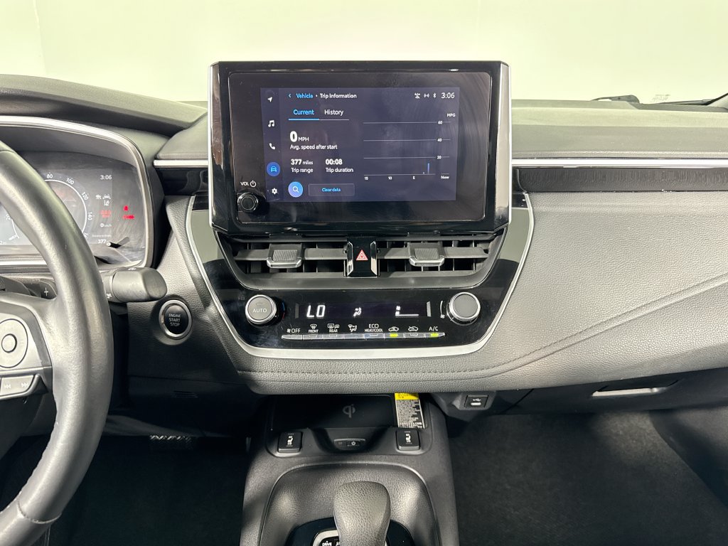 Used 2024 Toyota Corolla XSE FWD image 15