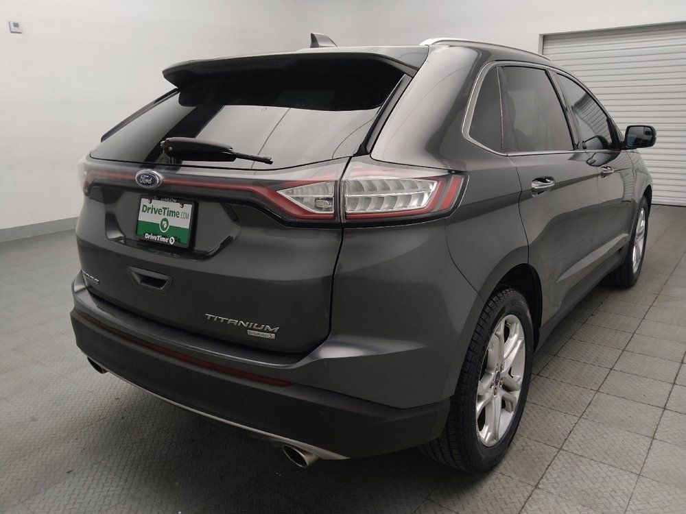 Used 2018 Ford Edge Titanium w/ Technology Package FWD image 9