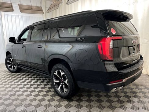 Used 2026 GMC Yukon XL AT4 Ultimate w/ LPO, Floor Liner Package AWD/4WD image 28