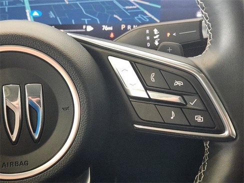 Certified 2025 Buick Envision Sport Touring image 21