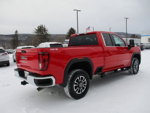 Certified 2024 GMC Sierra 2500 SLE w/ SLE Value Package; image 5