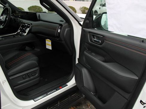 New 2026 Nissan Armada PRO-4X w/ Captain's Chari Seat Package image 33