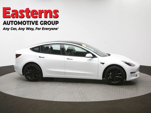 Used 2023 Tesla Model 3 Standard Range image 44