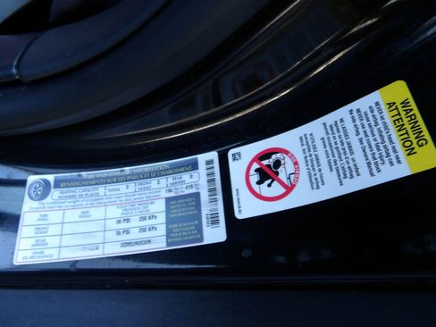 Used 2015 Jaguar F-TYPE S image 48