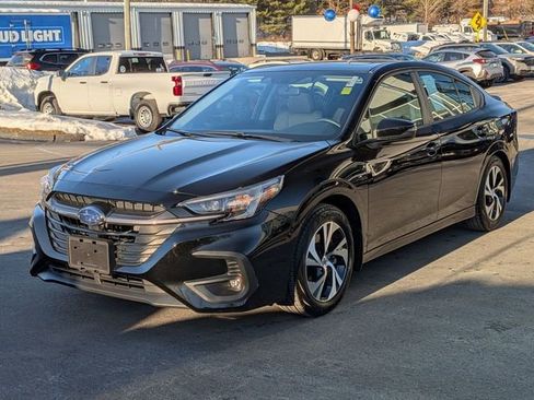 Used 2025 Subaru Legacy Premium image 7