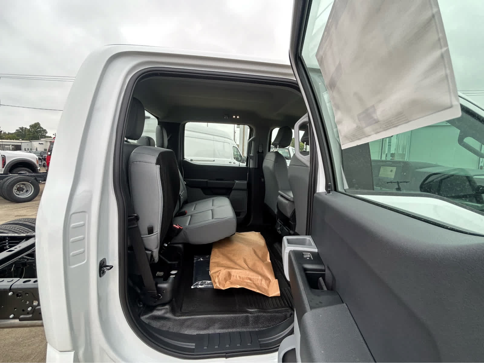 New 2027 Ford F450 XL AWD/4WD image 6