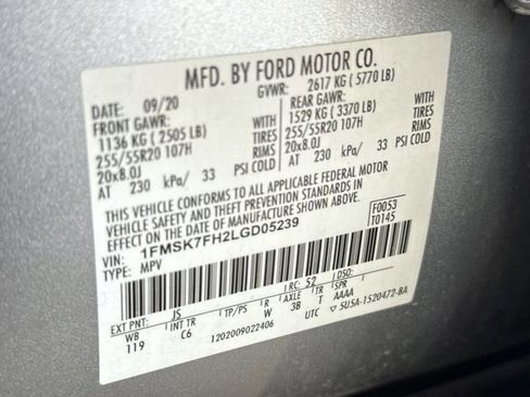 Used 2020 Ford Explorer Limited image 19