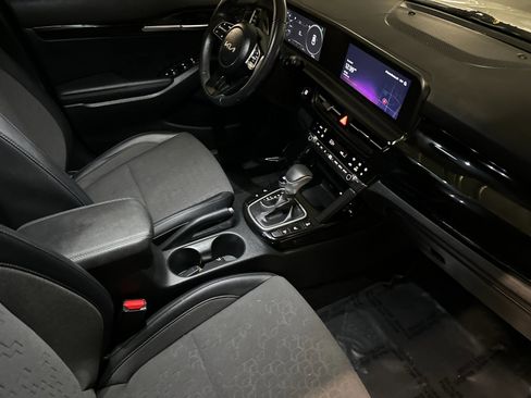 Certified 2024 Kia Seltos S image 19