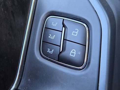 Certified 2023 Ford F150 Lariat w/ Trailer Tow Package image 38