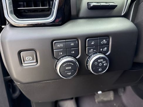 Used 2022 GMC Sierra 1500 Denali Ultimate AWD/4WD image 81