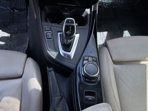 Used 2016 BMW 228i Convertible RWD image 21