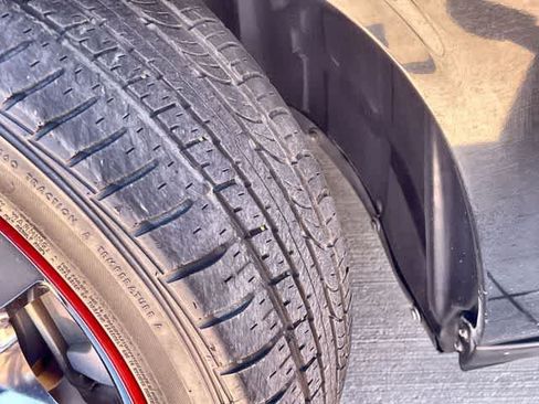 Used 2013 Dodge Challenger SXT RWD image 23