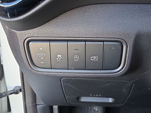 Certified 2023 Kia Soul GT-Line image 24