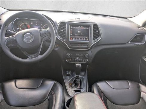Used 2022 Jeep Cherokee Trailhawk AWD/4WD image 14