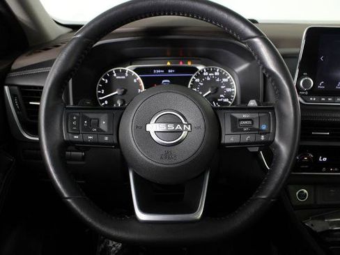 Certified 2023 Nissan Rogue SV w/ SV Premium B Package FWD image 10