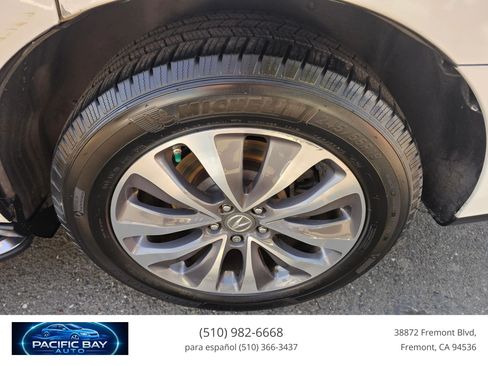 Used 2016 Acura MDX w/ Technology Package AWD/4WD image 10