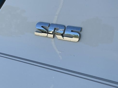 Used 2021 Toyota 4Runner SR5 image 18