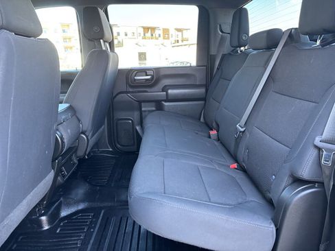 Used 2022 Chevrolet Silverado 2500 W/T w/ Gooseneck/5TH Wheel Package image 31