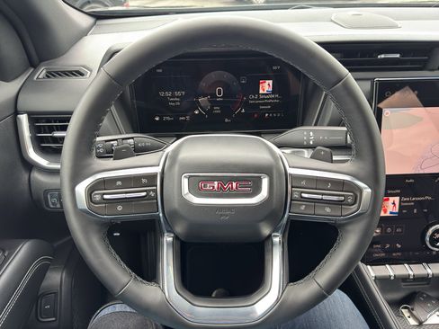 New 2026 GMC Terrain Elevation w/ Elevation Premium Package AWD/4WD image 19
