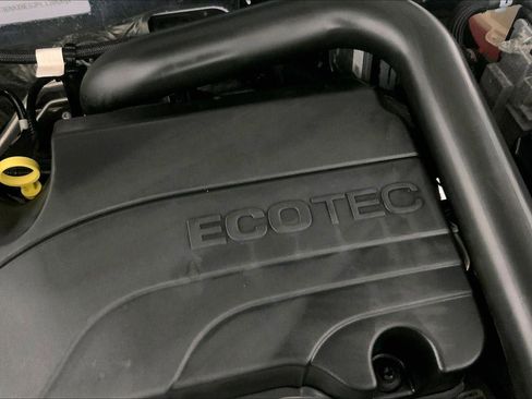 Used 2023 Chevrolet Equinox Premier FWD image 30