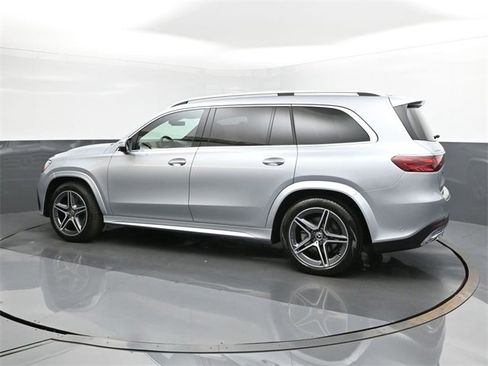 New 2025 Mercedes-Benz GLS 450 4MATIC image 5