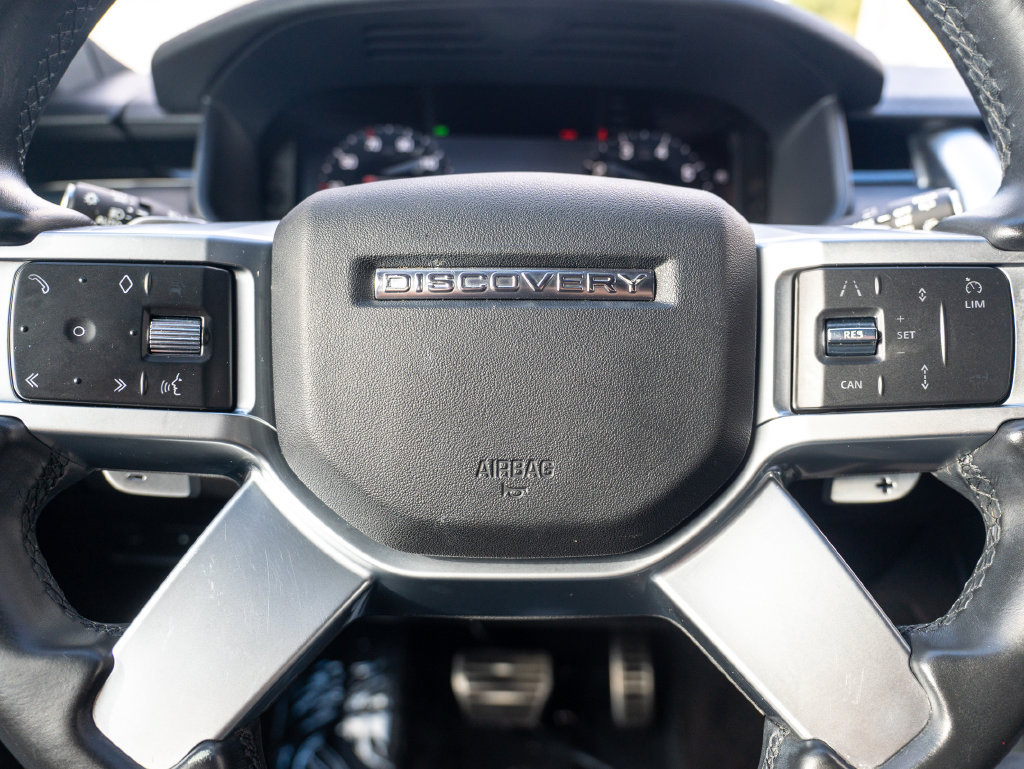 Used 2023 Land Rover Discovery S R-Dynamic AWD/4WD image 14