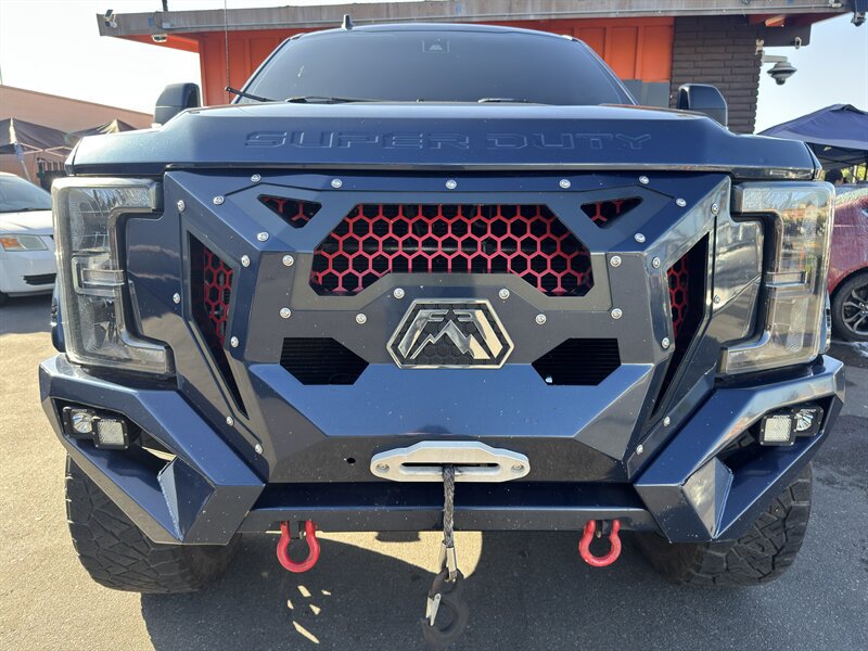 Used 2019 Ford F250 Lariat w/ Lariat Ultimate Package AWD/4WD image 5