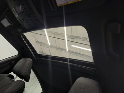 Used 2024 Lexus ES 300h F Sport w/ Accessory Package (Z2) FWD image 19